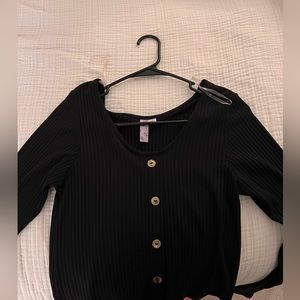 Cropped Long Sleeve Blouse